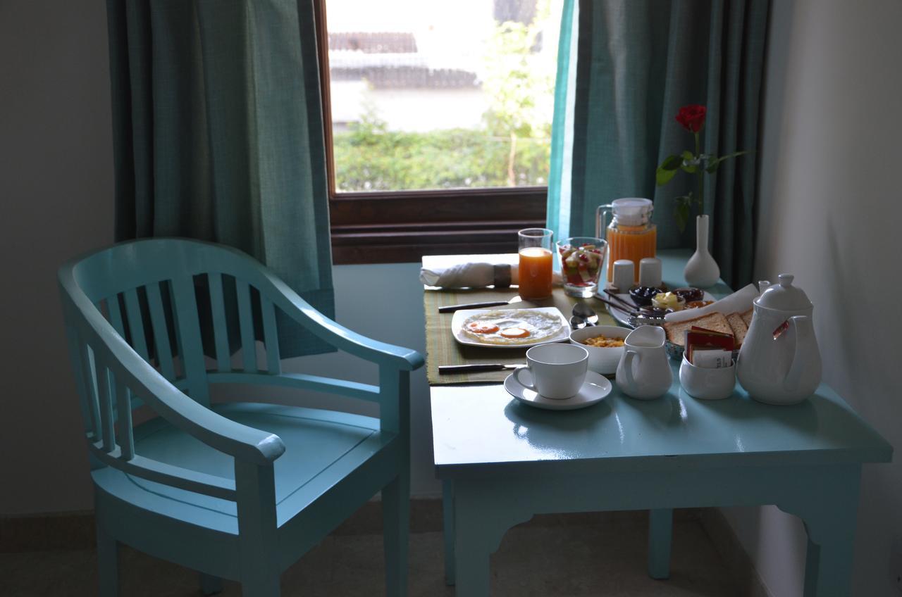 Gg Bed And Breakfast New Delhi Bagian luar foto